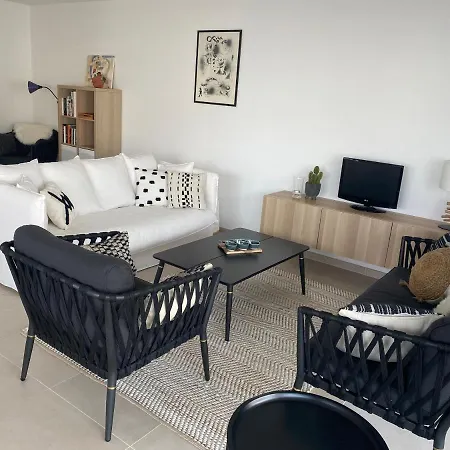 Lichtrijk 2-slaapkamerappartement Met Zeezicht En Gratis Parking Apartment Ostend