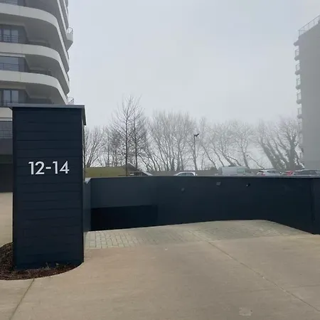 Lichtrijk 2-slaapkamerappartement Met Zeezicht En Gratis Parking * Ostend