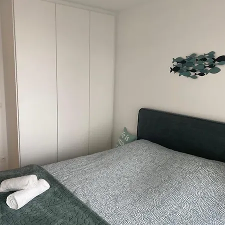 Апартаменты Lichtrijk 2-slaapkamerappartement Met Zeezicht En Gratis Parking Остенде