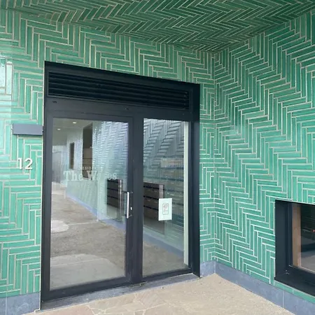 Апартаменты Lichtrijk 2-slaapkamerappartement Met Zeezicht En Gratis Parking Остенде